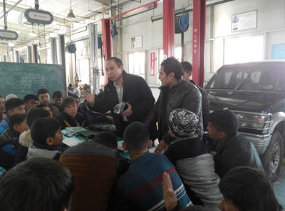 匠心傳承，技藝生輝——記大國工匠陶巍與徒弟們的技術交流